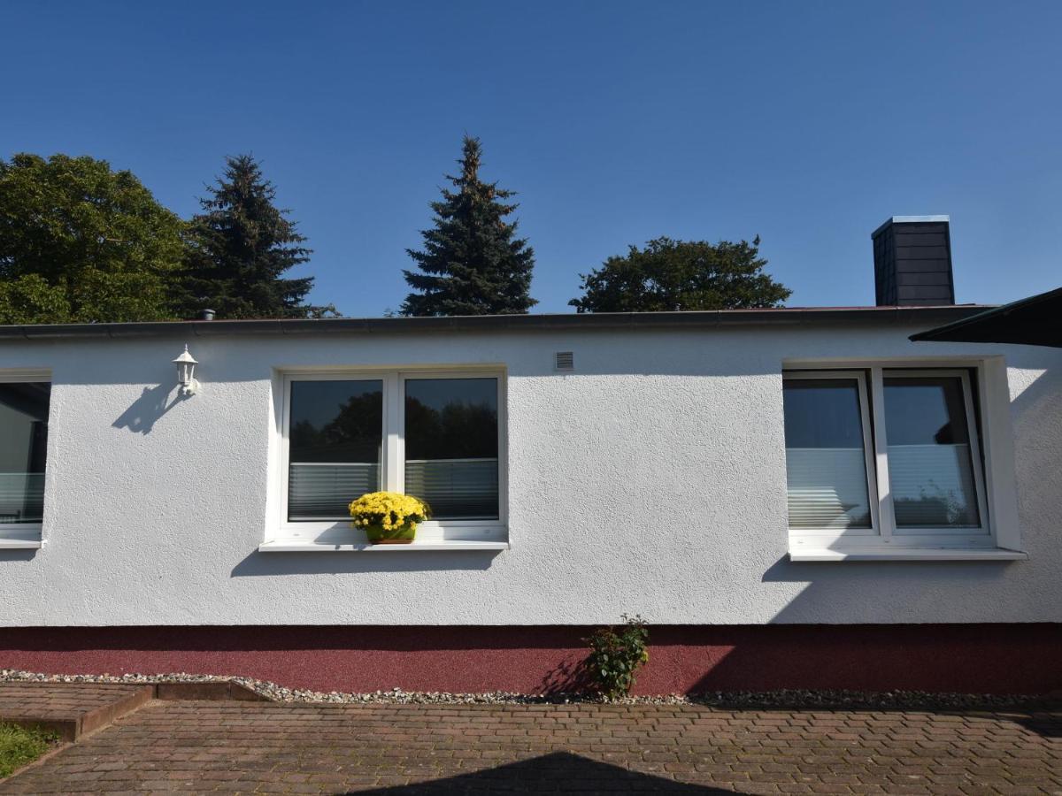 Modern Bungalow In Kroepelin With Gardenヴィラ 部屋 写真